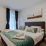 Vila Waterfront Marija By Guide *