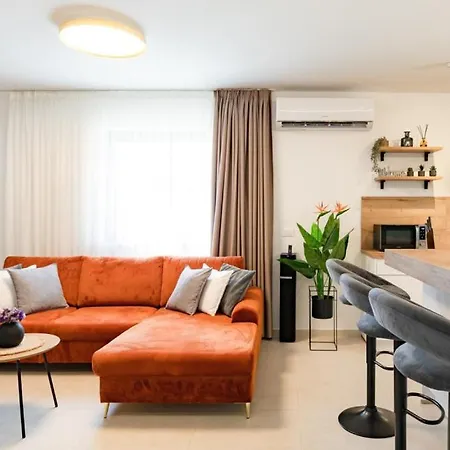 Waterfront Marija By Guide Villa Brnistrova