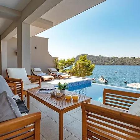 Waterfront Marija By Guide Brnistrova