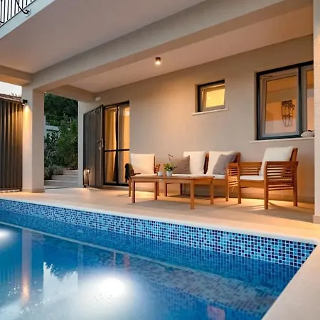 Waterfront Marija By Guide Villa *