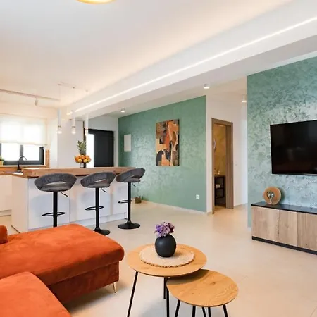 Waterfront Marija By Guide Villa