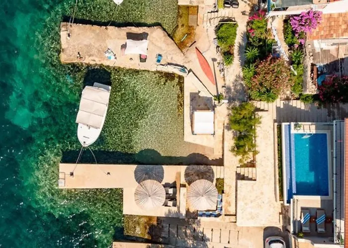 Waterfront Marija By Guide * Blato (Korcula)